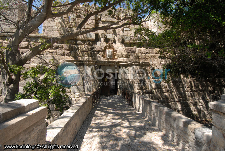 kos-castle-entrance